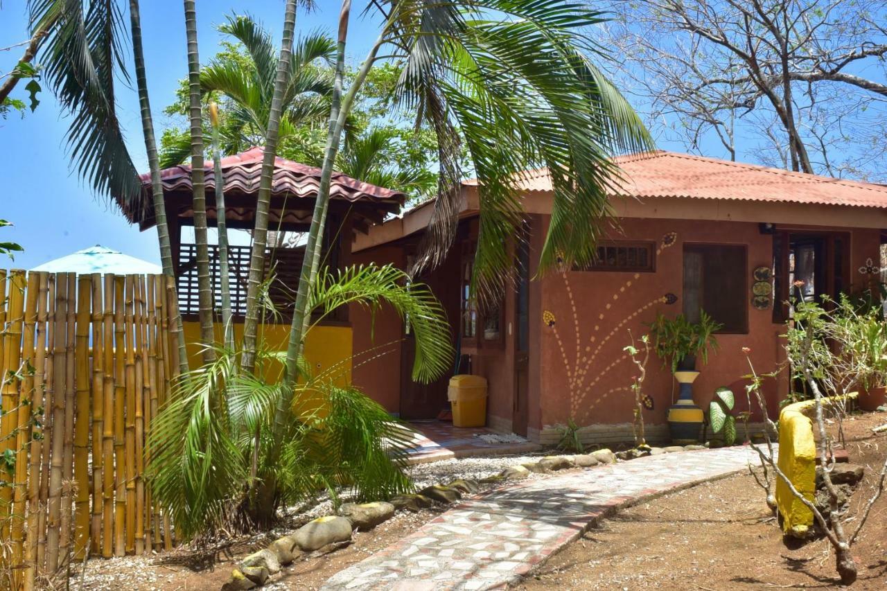 Montezuma Heights Hotel Exterior foto
